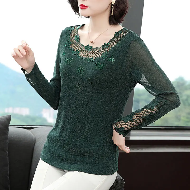 Spring and Autumn Women\'s Solid Color Splicing O-Neck Long Sleeve Slim Rhinestone Lace Hollow Out Pullovers Classic Trendy Tops