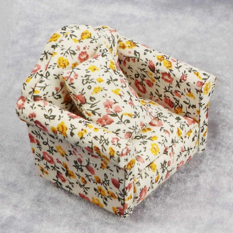 Mini canapé en bois pour enfants, fauteuil, jouet floral, coussin pour beurre, meubles de maison, accessoire de jeu, 1/12