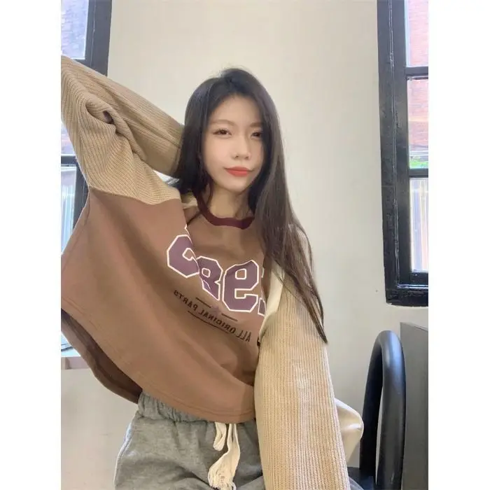 

American retro spliced long-sleeved sweatshirt for women 2024 autumn short Korean version loose printed contrast top ins trend