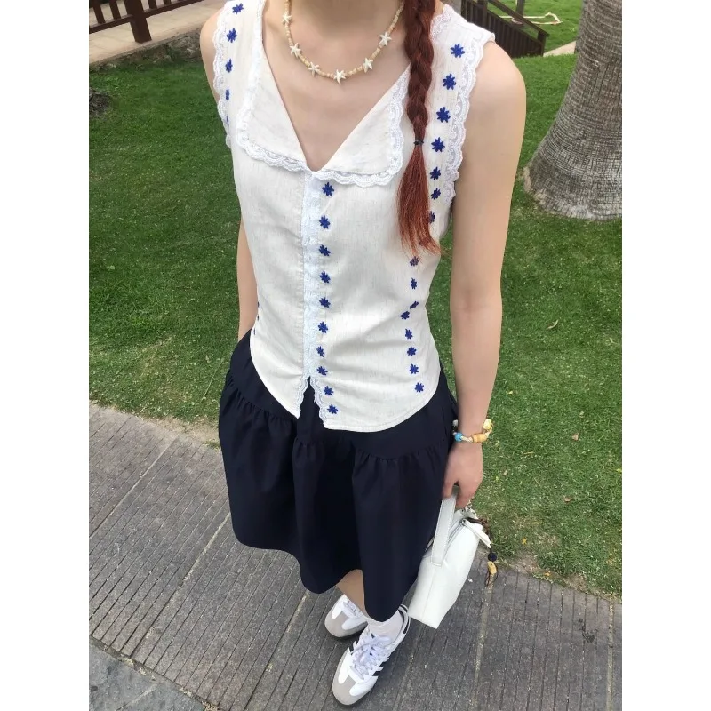 

Summer 2025 V-neck Embroidery Sleeveless Lace Top Short Slim Fit Vest Women's Casual Elastic Skirt Skirt