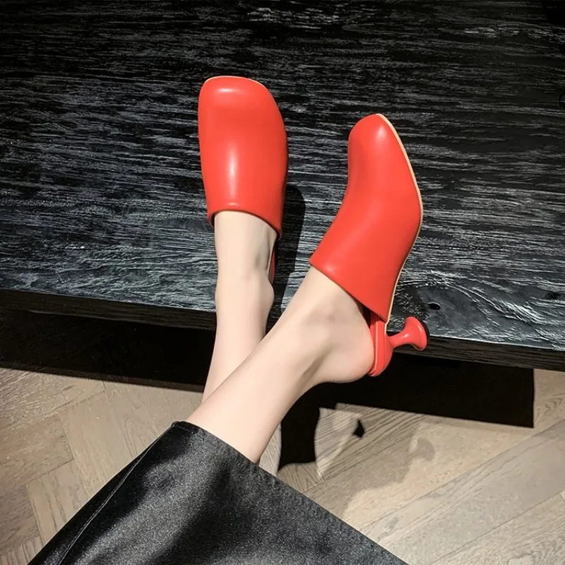 Weiße Damen-Slipper mit quadratischem Kopf, Baotou-Stil, strukturiert, elegant, für Pendler, lässig, schlicht, klassischer Look, Weinglasabsatz, Neu 35-42 – Detail 2