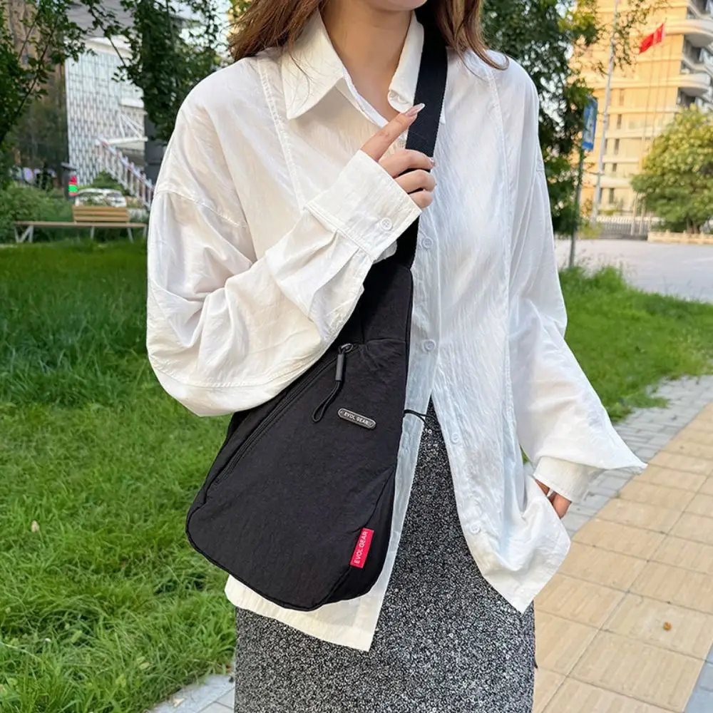 New Nylon Unisex Chest Bag Portable Versatile Phone Crossbody Bag Women Men Waterproof Shoulder Bag