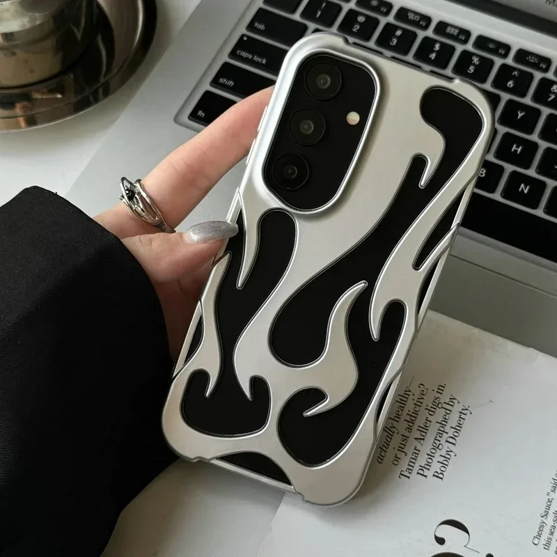 3D Flame Pattern Hollow Case For Samsung Galaxy S25 S24 Plus S23 S22 Ultra A55 A54 A15 A16 A26 A36 A56 5G Heat Dissipation Cover - náhled 4