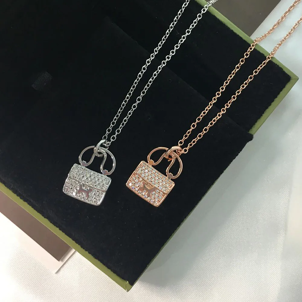 New Beautiful Fashion Kang Bag Necklace Copper Plated 18K Gold Light Luxury Jewellery Girls Party Favourites