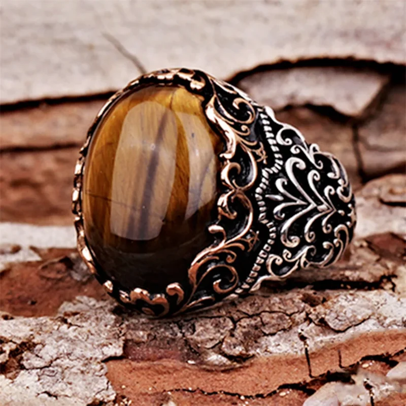 New Fashion Temperament Yellow Turquoise Men\'s Ring Domineering High-grade Copper Material To Attend The Banquet Business Ring