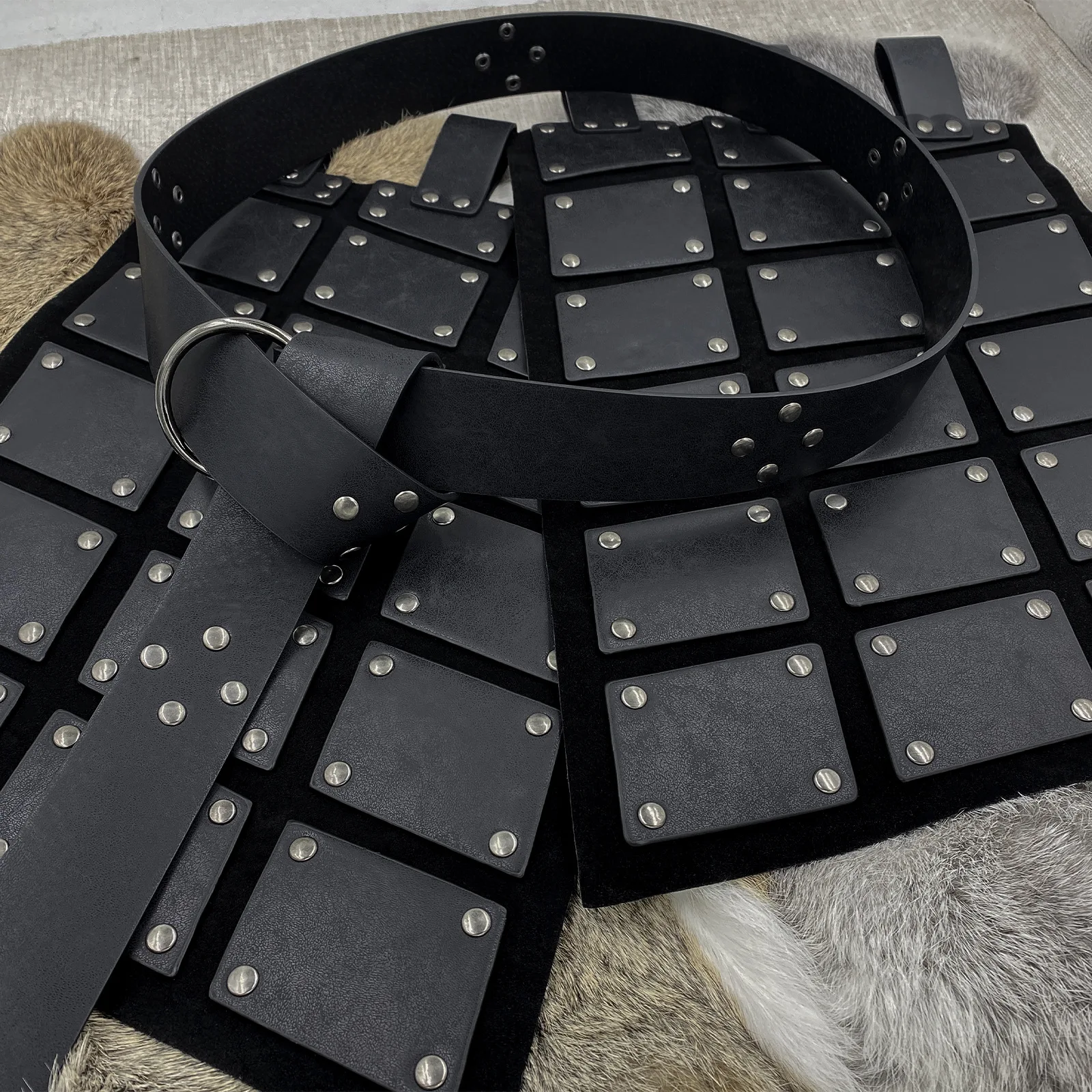 Falda romana de gladiador colgante en la cintura con armadura de cuero en relieve Retro de caballero guerrero Medieval europeo