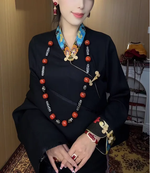 Chinese Xizang Ladies Splicing Tibetan Shirt Clothing