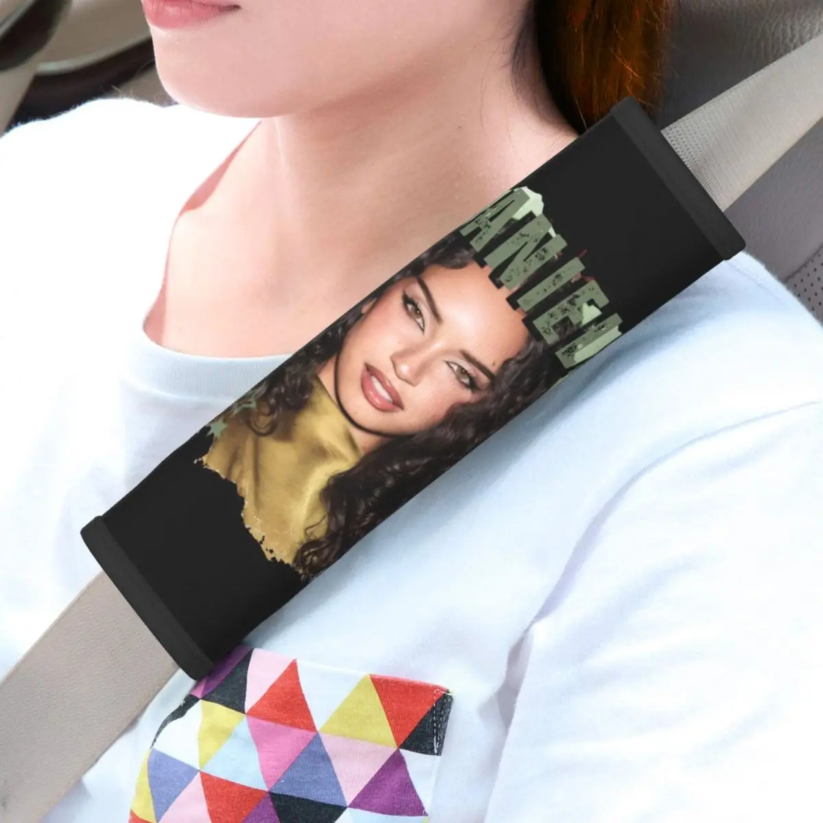 Car Daniela Katseyes Kpop Girl Group Seat Belt Cover Comfort SeatBelt Pads Cover for Cars Backpack