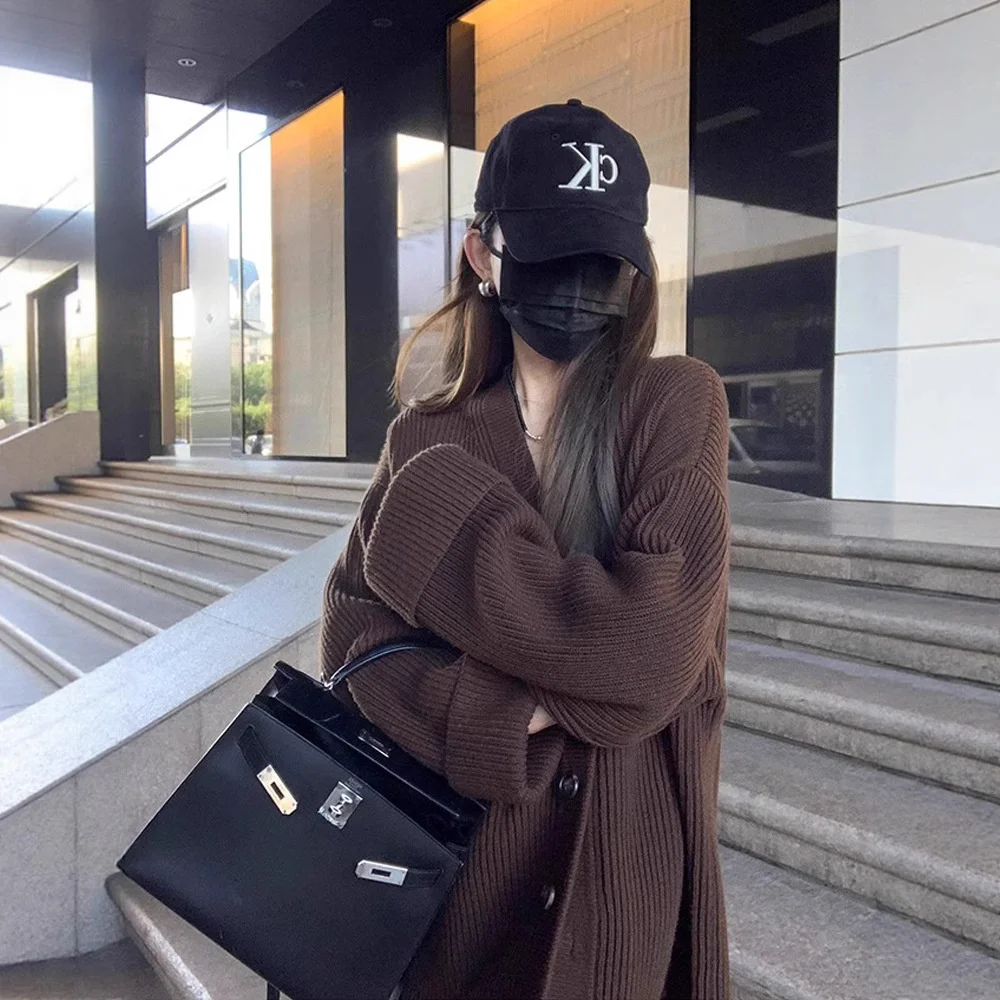 

Длинные кардиганы в готическом стиле для женщин, зимние, с драпировкой, вязаные, ретро, облегающие, с мехом, на шнуровке, во французском стиле, с оборками, из мохера, на пуговицах