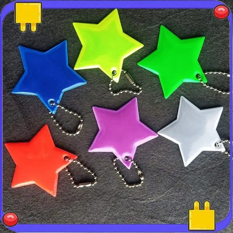 10pcs Reflector Pendant Backpack School Bag Reflective Keychain for Principal Backpack Bike Running Random Color