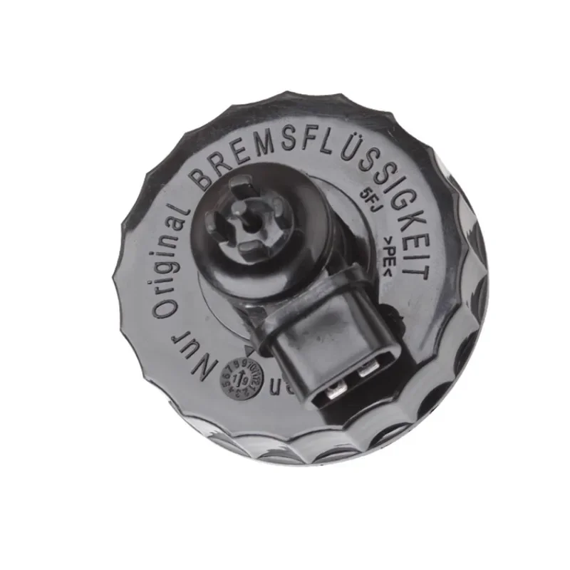 

Auto Parts Brake Fuel Bottle Cover 1pc for Volkswagen Santana Vista Brand New