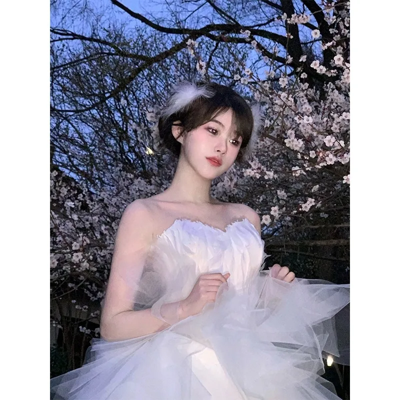 White Swan Strapless Dress For Women High-end Feather Sleeveless Princess Fluffy Adult Ceremony Birthday Party Dress Customized