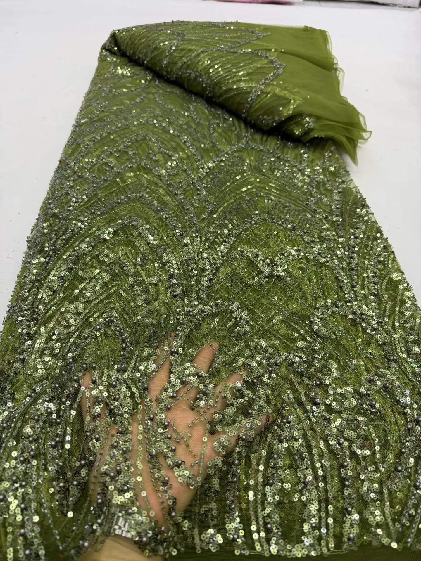 Luxury African Lace Fabric 2026 High Quality Sequins Beads Embroidery Lace Fabrics For Nigerian Wedding French Tulle Lace Fabric