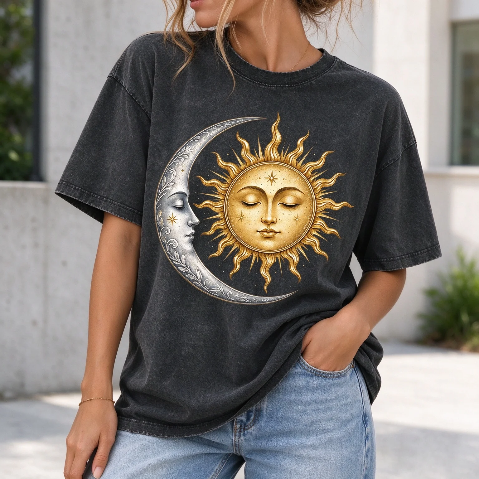Women Sun Moon Face Mystical Celestial Graphic Washed T Shirt Vintage Crew Neck Short Sleeve Tee Casual Streetwear Tops
