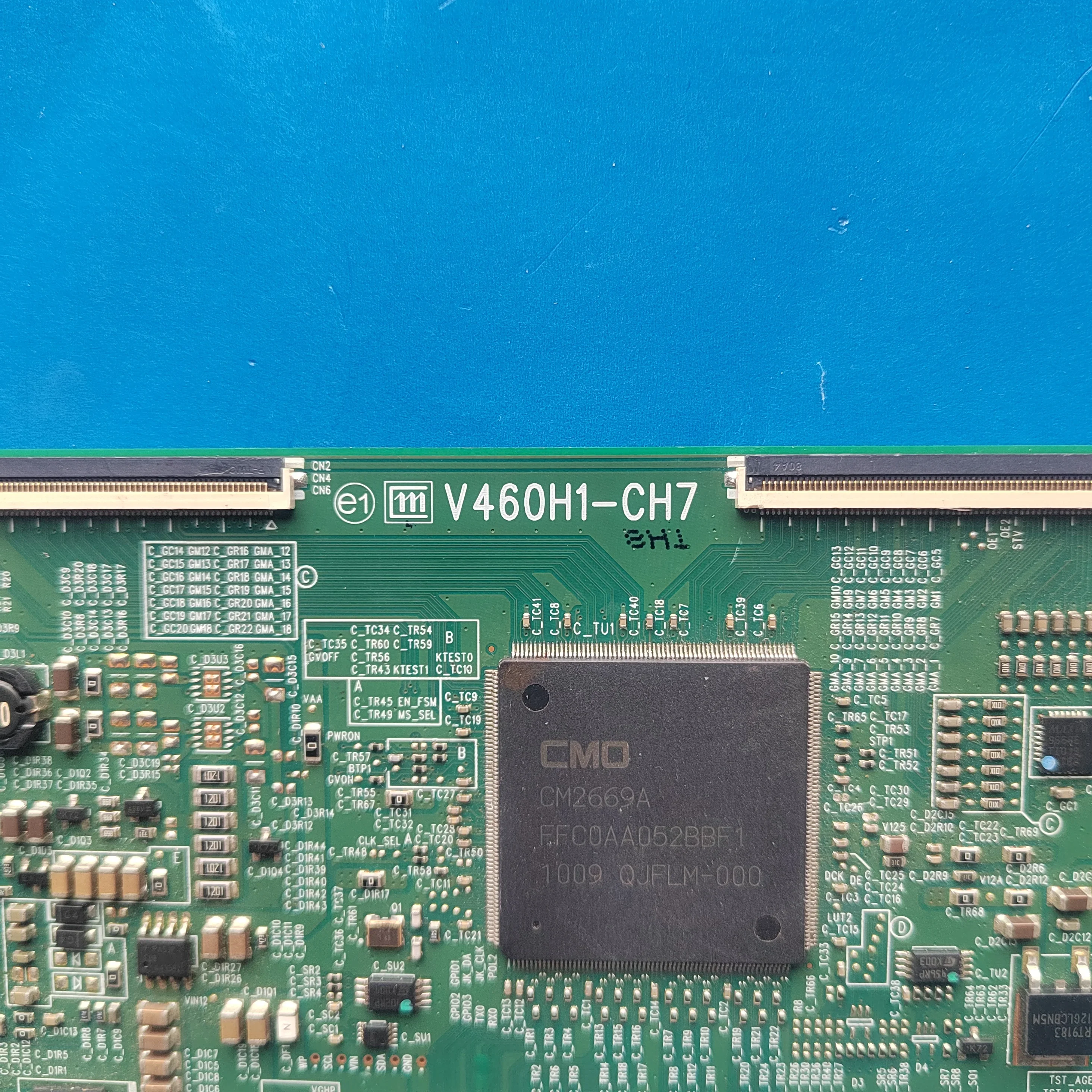 La carte logique BN81-04452A V460H1-CH7 de carte T-CON est pour UE40C6510UK UE40C6000RW LE40C650L1W UA46C6200UF UN46C6500VF LA46C650L1F TV