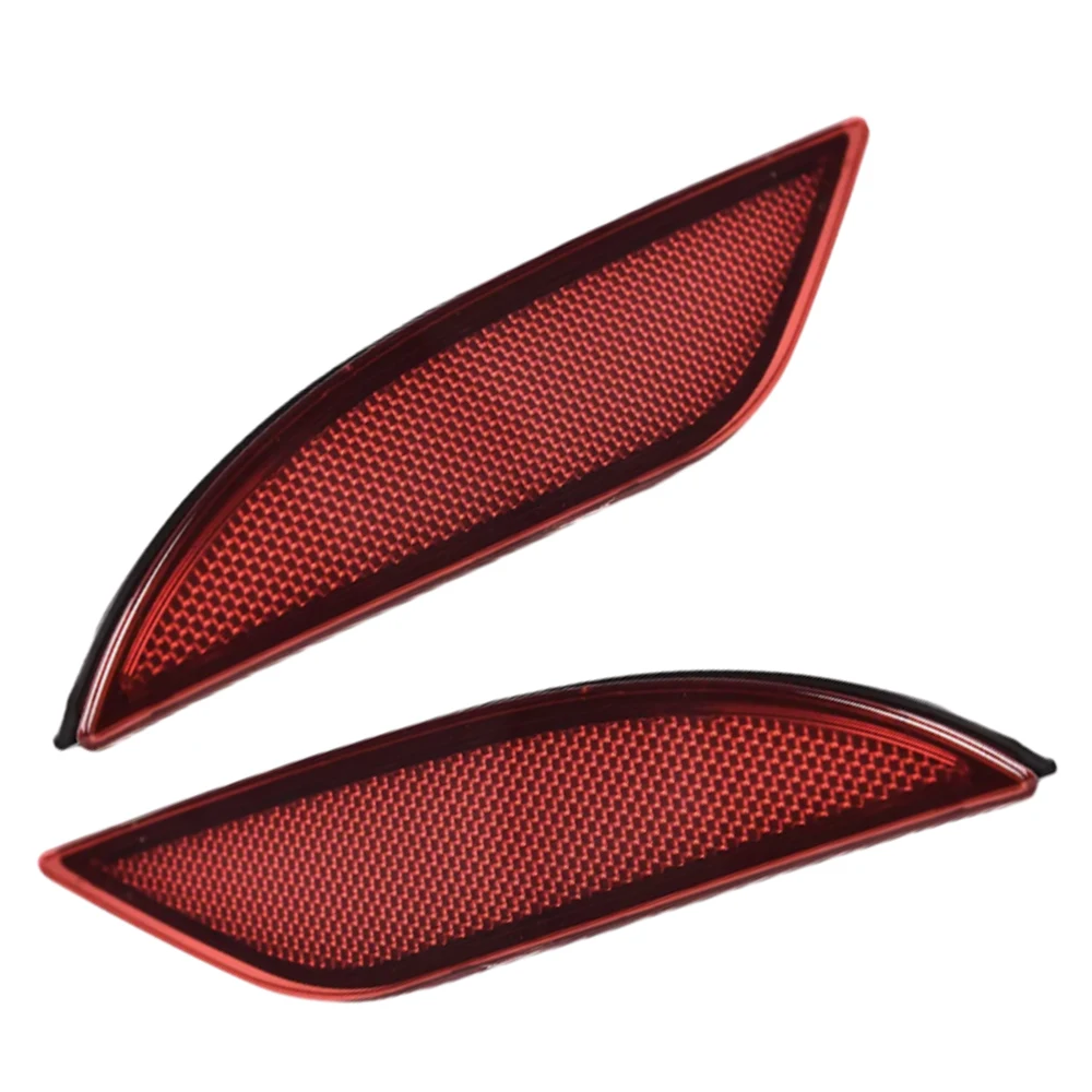 For Chevrolet Chevy Malibu L 2016-2021 Rear Bumper Reflector Turn Signal Driving Brake Light reflective strip GM1185113 23174490