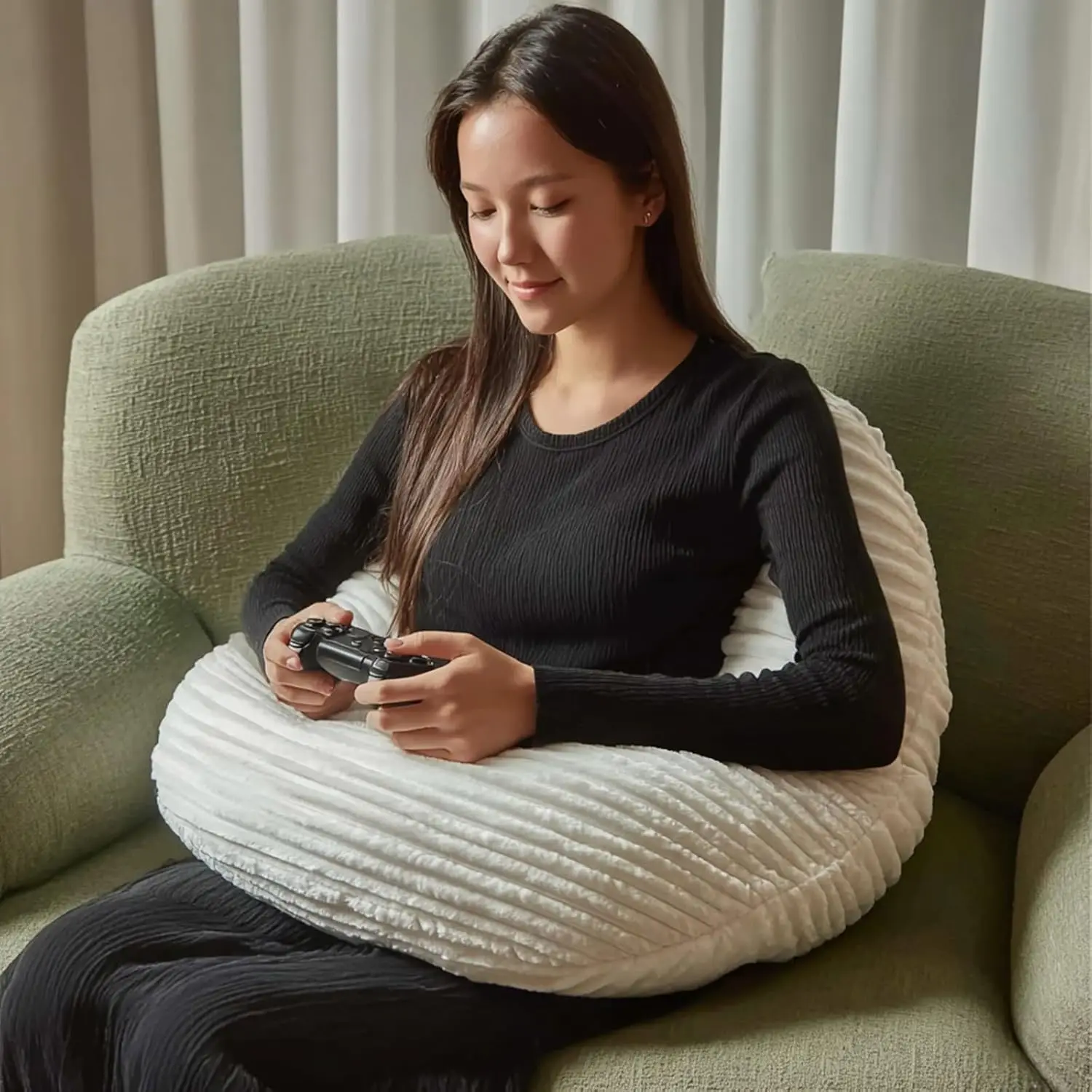 

U-Shaped Gaming Crochet Pillow for Lap Support, Ideal for Reading and Working in Bed or Sofa