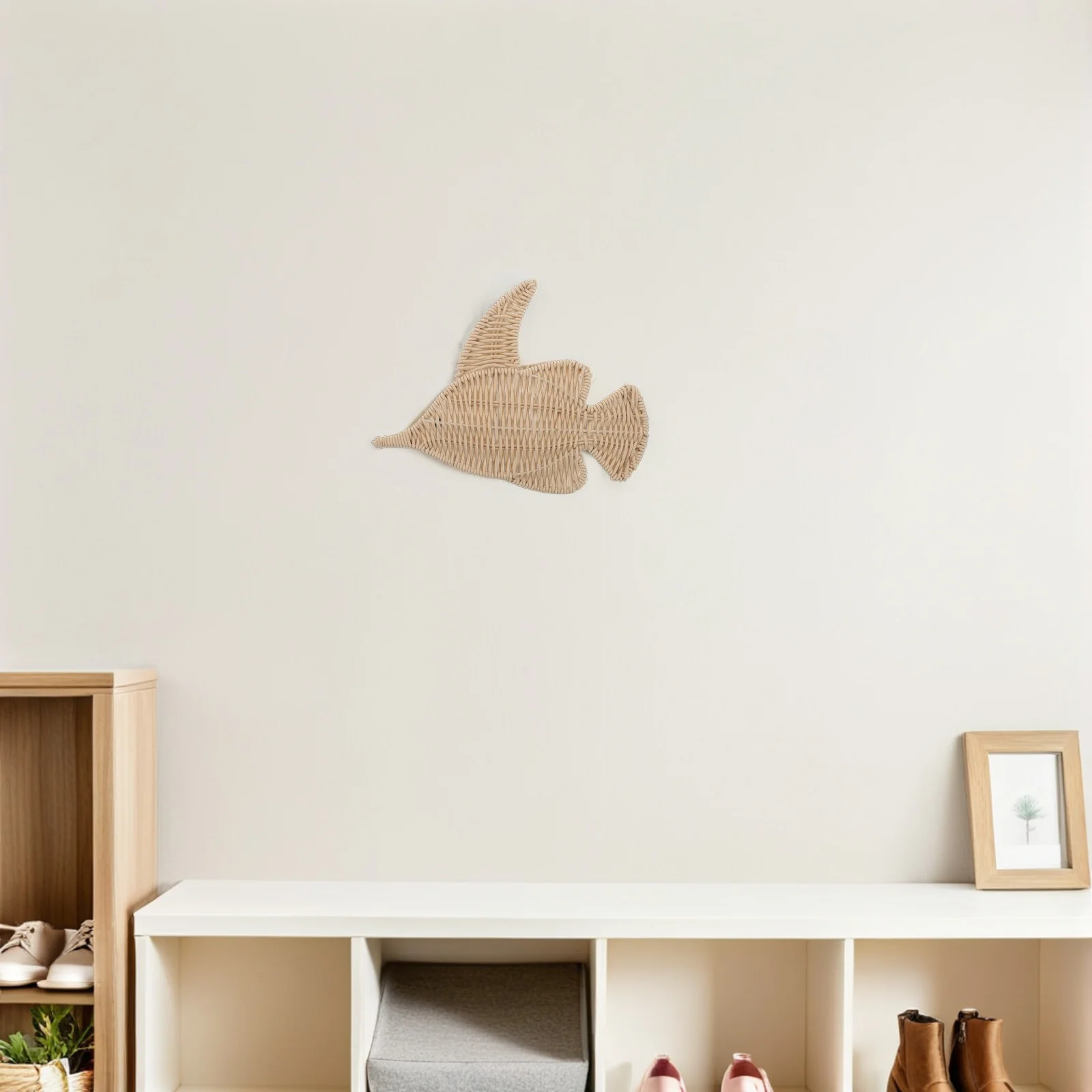 Tropical Fish Wall Decor Hand Woven Faux Rattan Sculpture Coastal Home Art Ocean Theme Hanging For Bathroom Bedroom Living Room