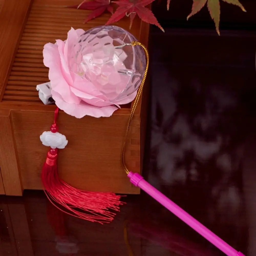 Chinese Style Stylish Glowing Hand Held Lantern Portable Handmade Lotus Lantern Cute Creative LED Light Mid-Autumn Festival