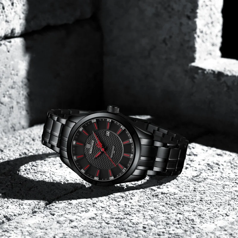 NAVIFORCE Men Quartz Watch 3ATM Waterproof Date Display Stainless Steel Strap Casual Business Wristwatch Gifts box