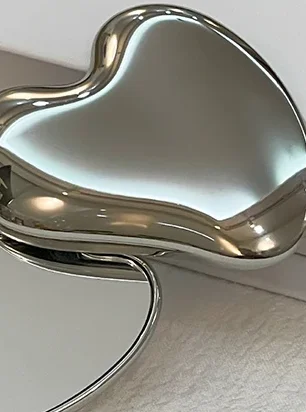 Heart Shape Makeup Mirror Girl Cute Small Mirror Portable Student Rotating Mirror Cosmetic Beauty Tools Handheld