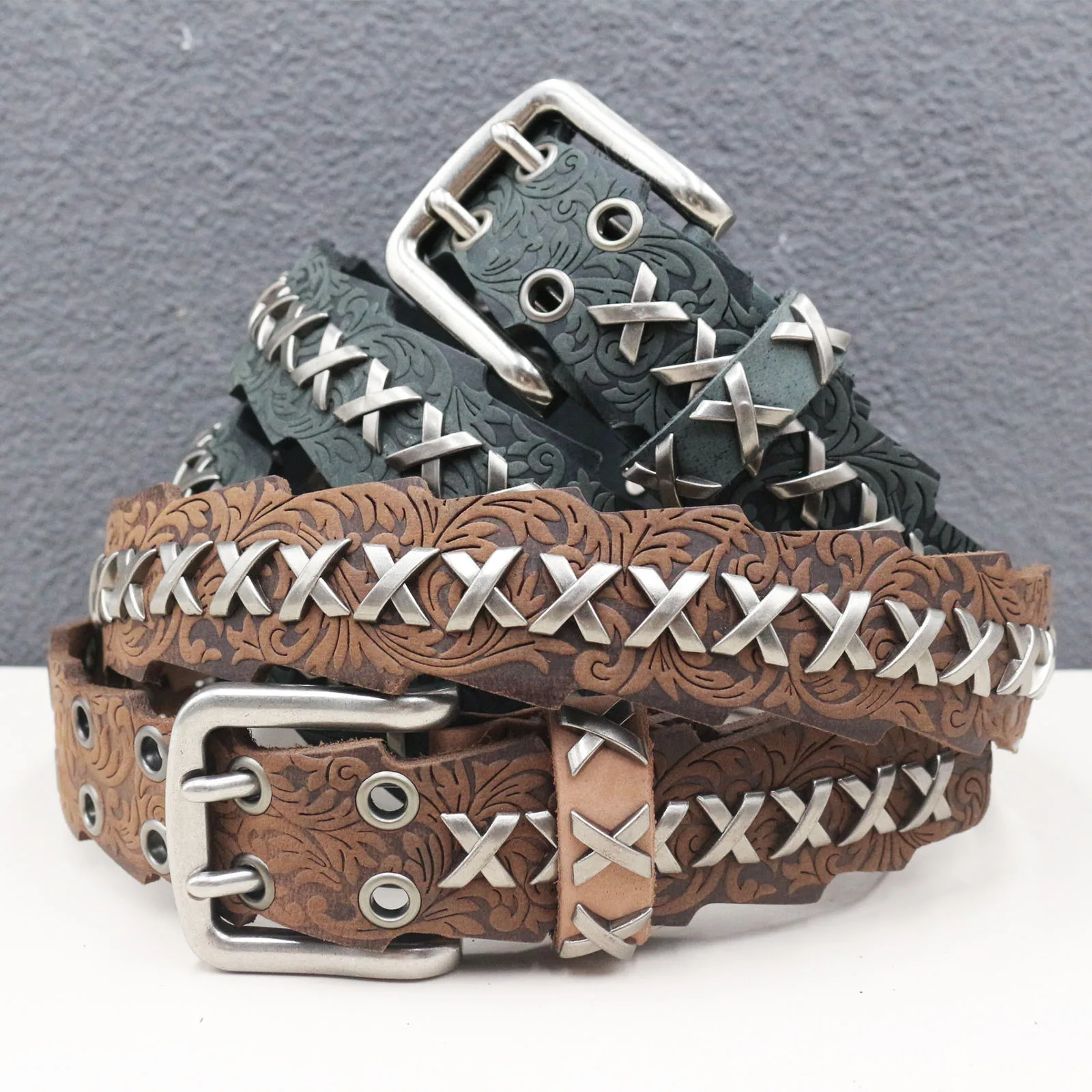 Retro Scroll Embossed Cowhide Belt Crisscross X Rivet Vintage Cowboy Rocker Waistband for Men