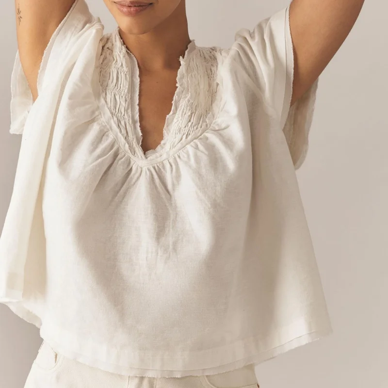 ผู้หญิง Y2k ปัก Swing Peplum Babydoll Crop Tank Top Ruffle ผ้าลินินหมวก Going Out ตาไก่ Cropped Vest Beachwear