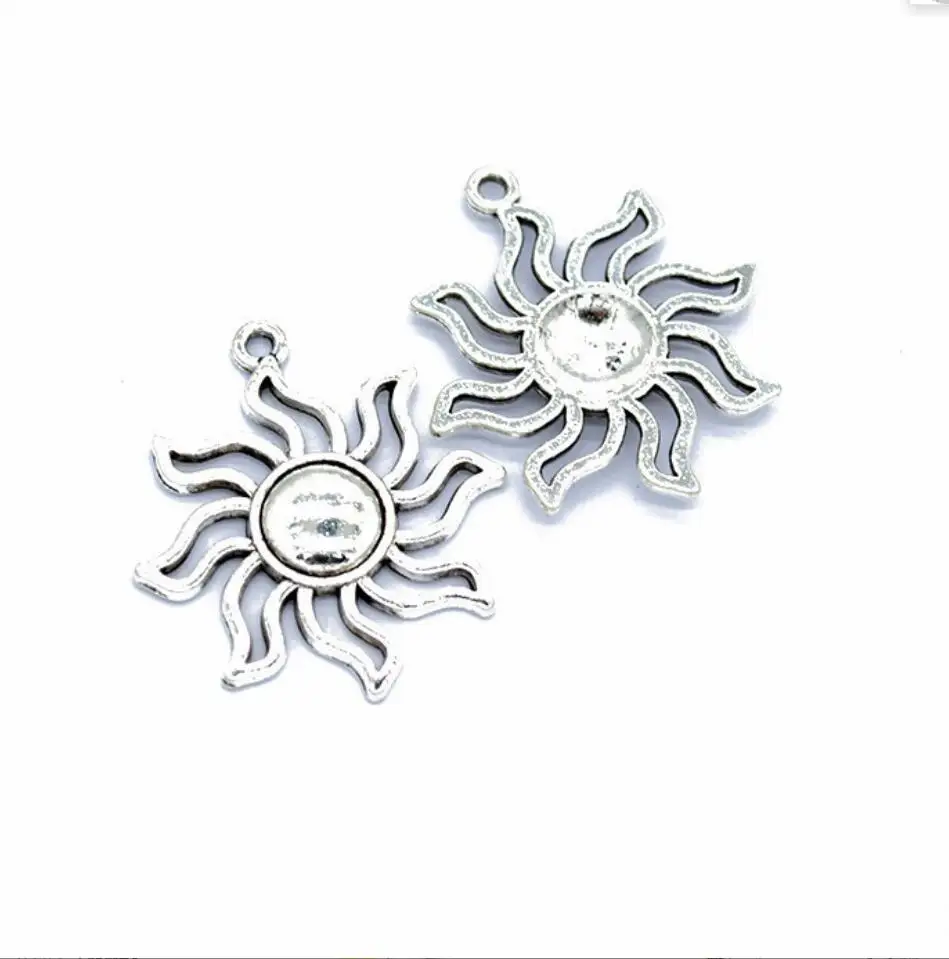 30pcs Charms Sun Sunlight Sunshine 34*30mm Antique Silver Color Pendants Making DIY Handmade Tibetan Finding Jewelry F0442