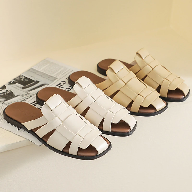 

Flats Mules Shoes Women Weave Band Slippers Vintage Closed Toe Slides Hollow Out Sandals Shallow Slip on Shoes Big Size Apricot