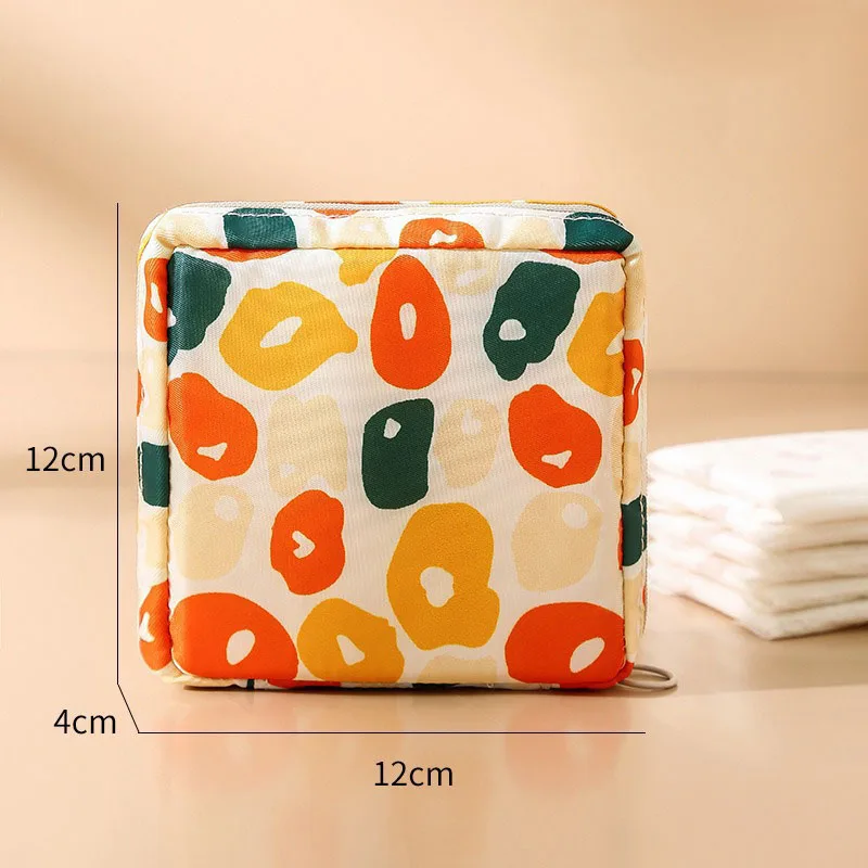 1PC Makeup Bag Storage Bag Cute and Portable Small Fresh and Simple Cartoon Printed Sanitary Napkins Storage