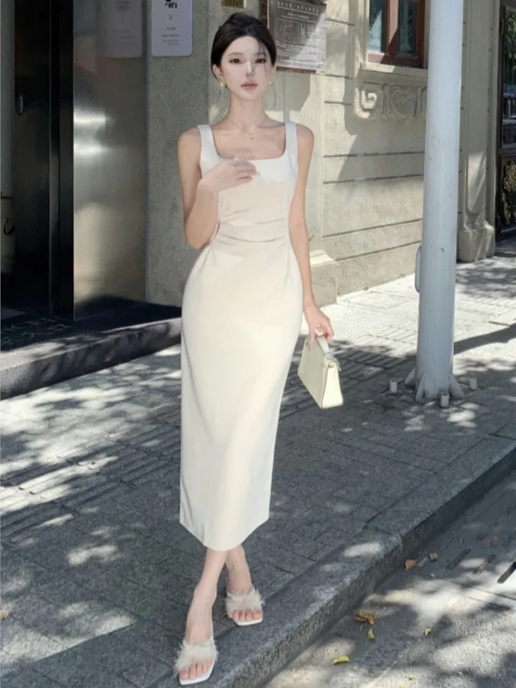 女性のためのフランスの単色スリップドレス、エレガントなサンドレス、薄い、ノースリーブのプリーツ、スクエアカラー、誕生日パーティー、結婚式、ミディ、夏