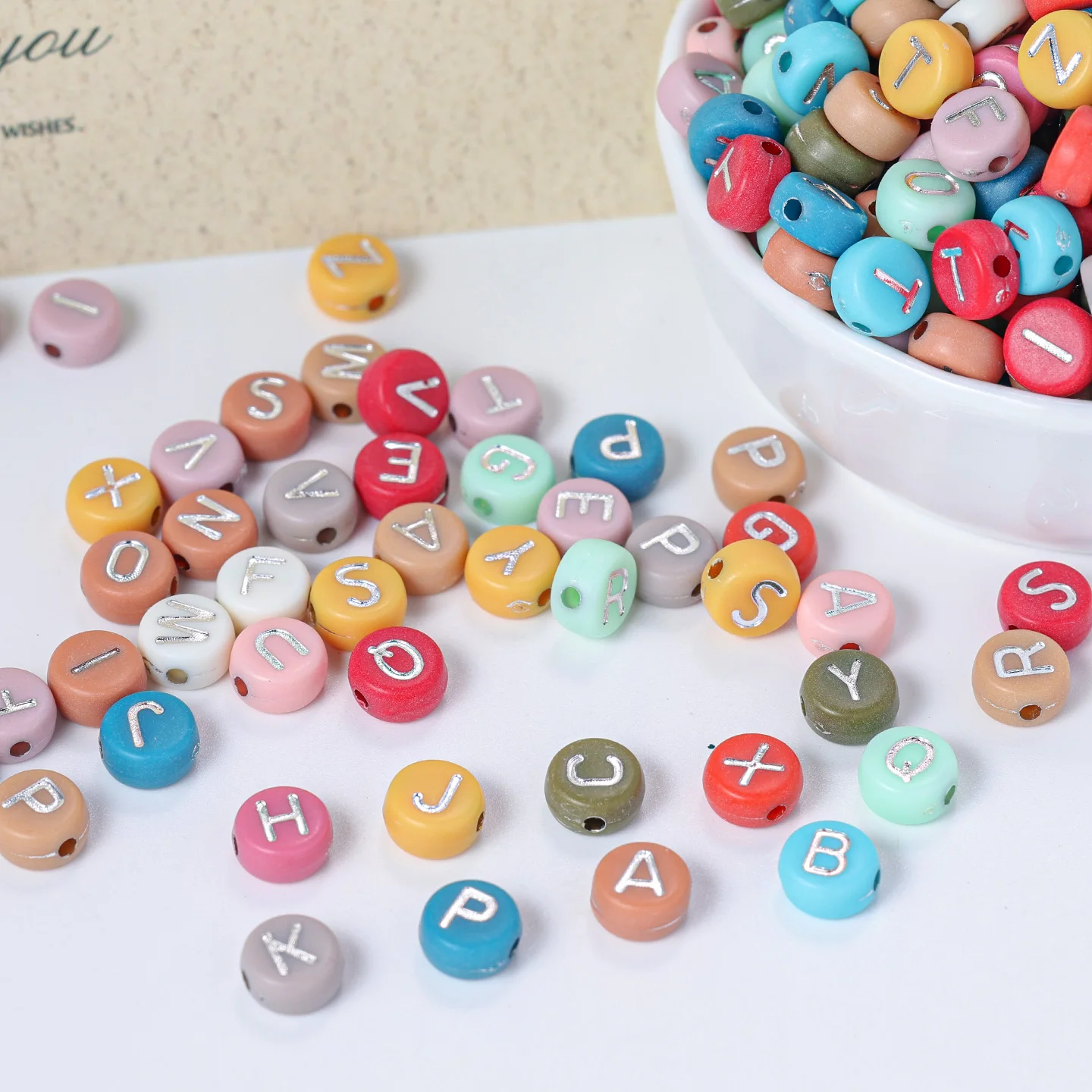 

500pcs/pack Acrylic Colored Base Gold Alphabet Beads English Alphabet Beads Round Beads DIY Beaded Spacer Beads