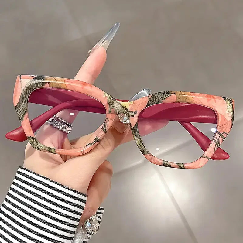 yZ[zghӂ邨ȃu[CgJbgKlAؖڒXNGAt[tbgKlÂ閜\Kl