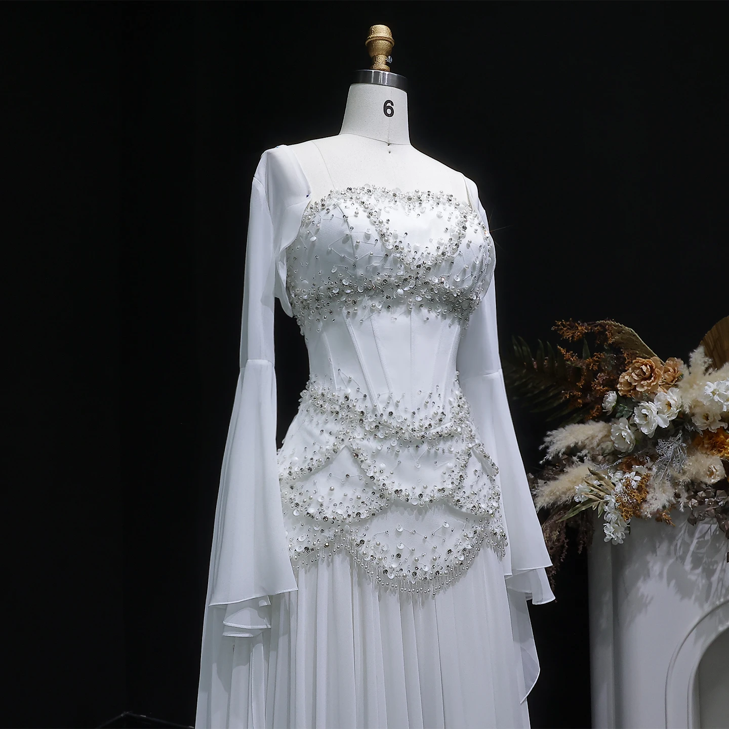 Sharon Said Elegantes Weißes Zweiteiliges Abendkleid mit Futter aus Chiffon mit Jacke, ausgestellten Ärmeln, Luxus SS286, maßgeschneidert – Detail 6