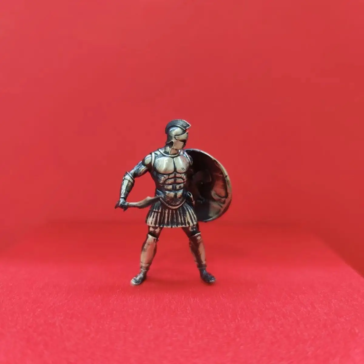 Metal Fine Copper Make Old Roman Warrior Action Figures Model Cartoon Desktop Car Interior Miniature Ornament Accessories Toys