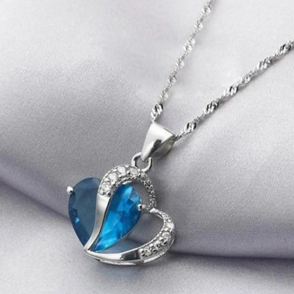 Shiny Crystal Necklace Zircon Pendant Women Necklace Cubic Zirconia Inlaid Heart Shape Necklace Fashion Jewelry Pendant Chocker