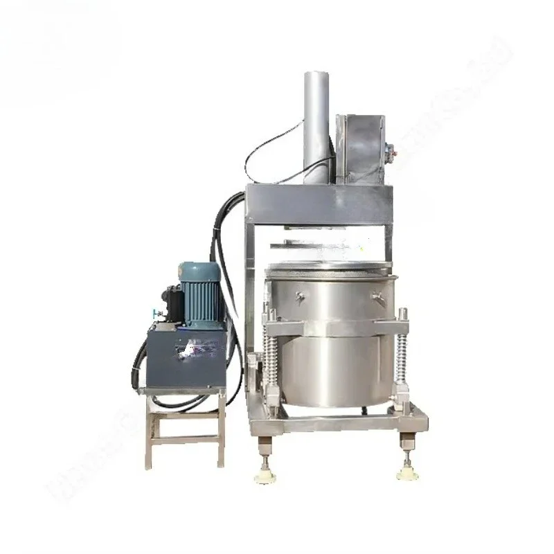 Automatic fruit juicer coconut milk press