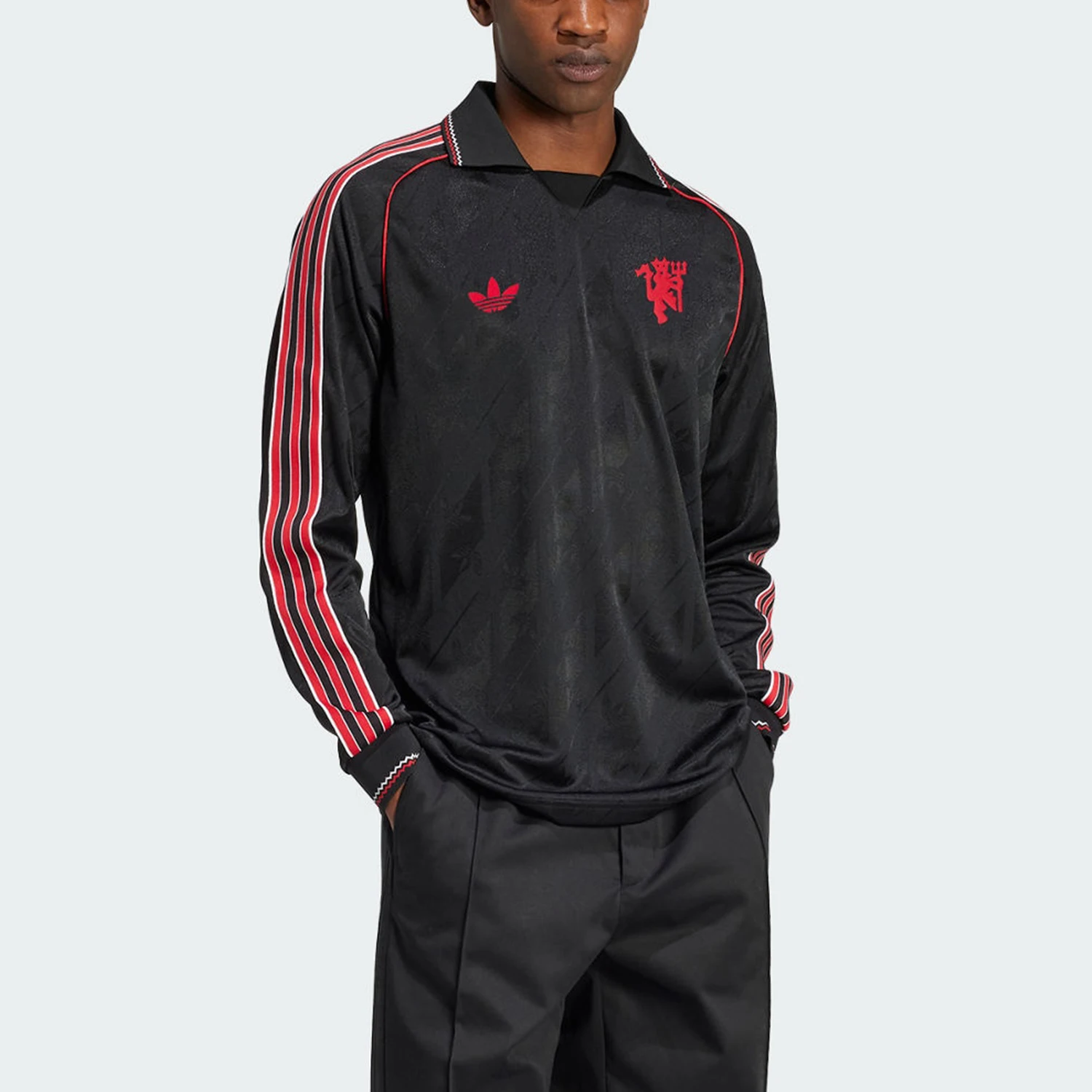 Adidas Official Original Three Stripes Men's Manchester United Football Long Sleeve T-Shirt IS6522