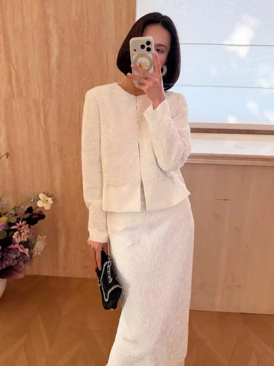 

2026 Autumn Lace Hollowed Out Embroidered White Outfits Elegant Ladies O Neck Short Jacket Fashion Silk Long Pencil Skirt Set