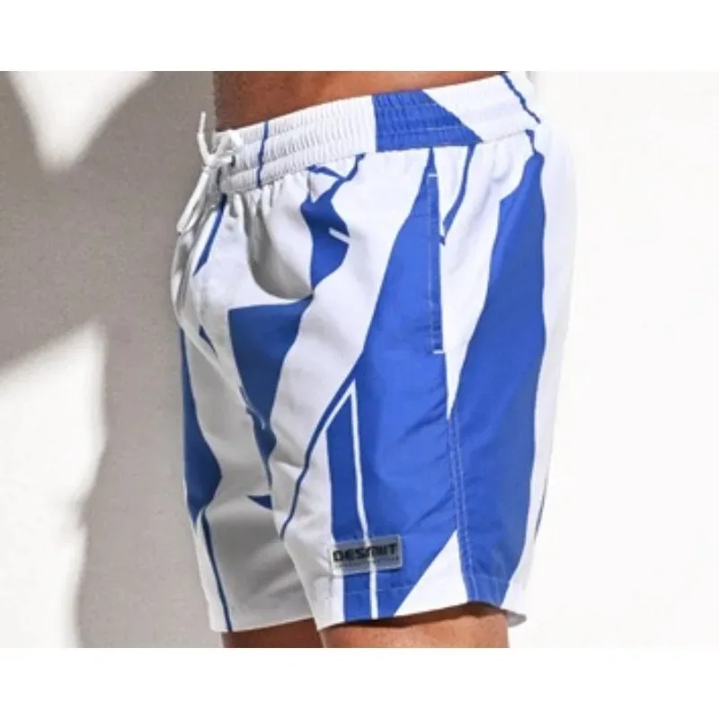 

Wholesale, Launchable Beach Pants Men's Lined Swimming Trunks Vacation Loose Three-Point Pants Trendy Men's Shorts (B3109)