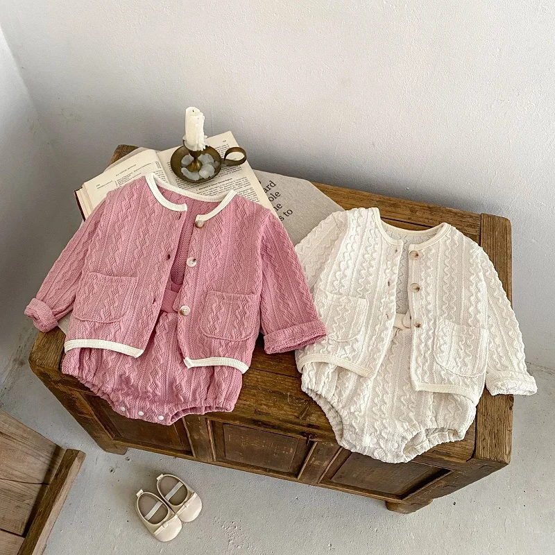 INS Spring Baby Girl Clothes 0-3Years Newborn Kids Solid Color Long Sleeve Cardigan Tops Or Suspender Bloomers Shorts Outfits