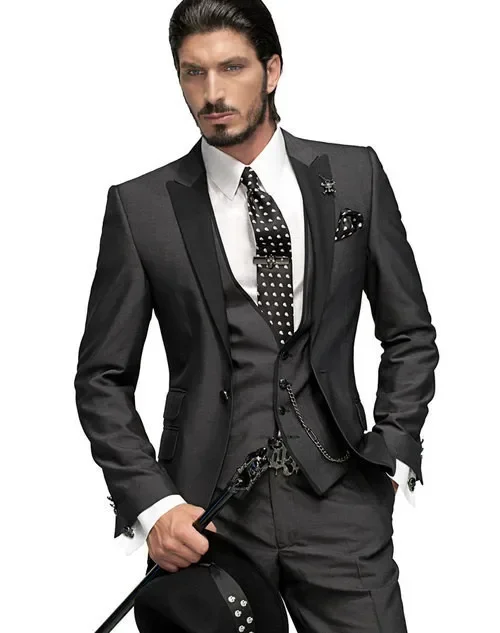 2024 New Arrival Peak Black Lapel Groom Tuxedos Burgundy Men Suits Wedding 3 Pieces(Jacket+Pant+Vest+Tie)traje De Novio Par