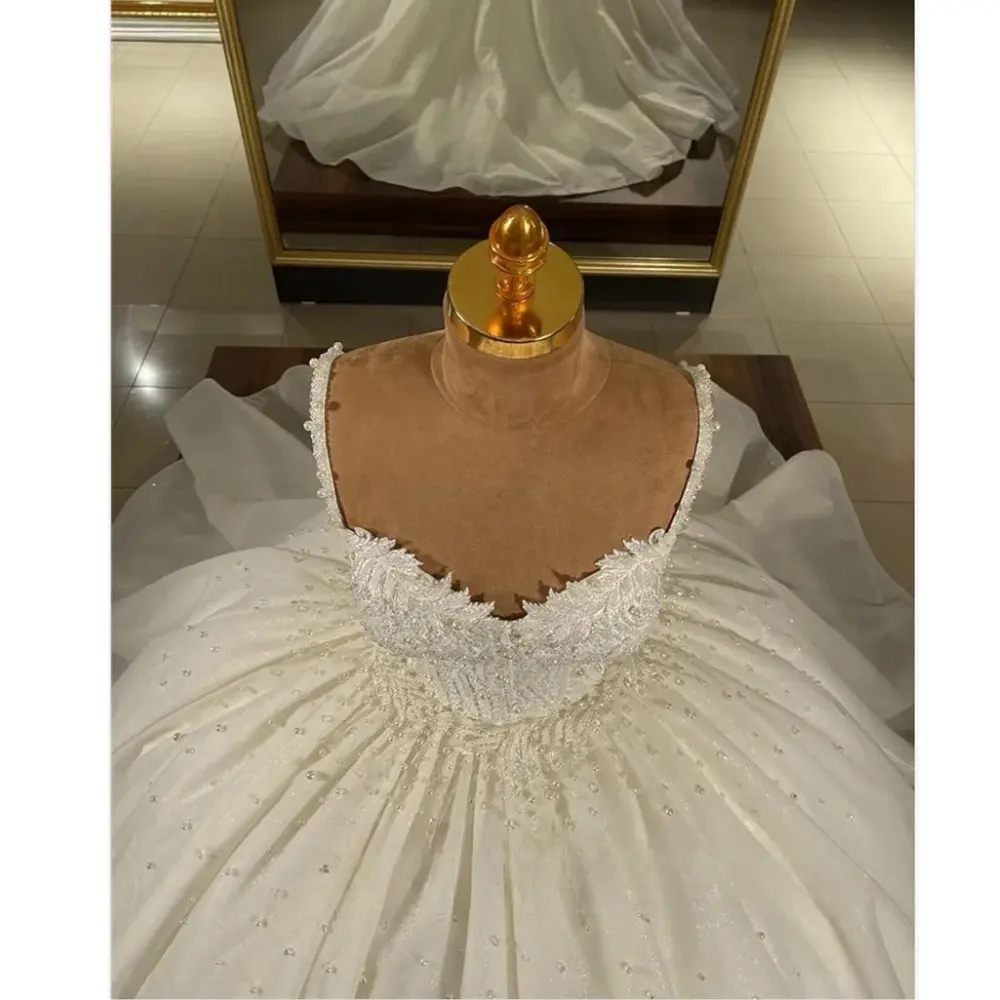 Elegant White Wedding Dresses Sweetheart Lace-up Bridal Gowns Spaghetti Strap Sweep Train Princess Formal Marriage Ball Dress