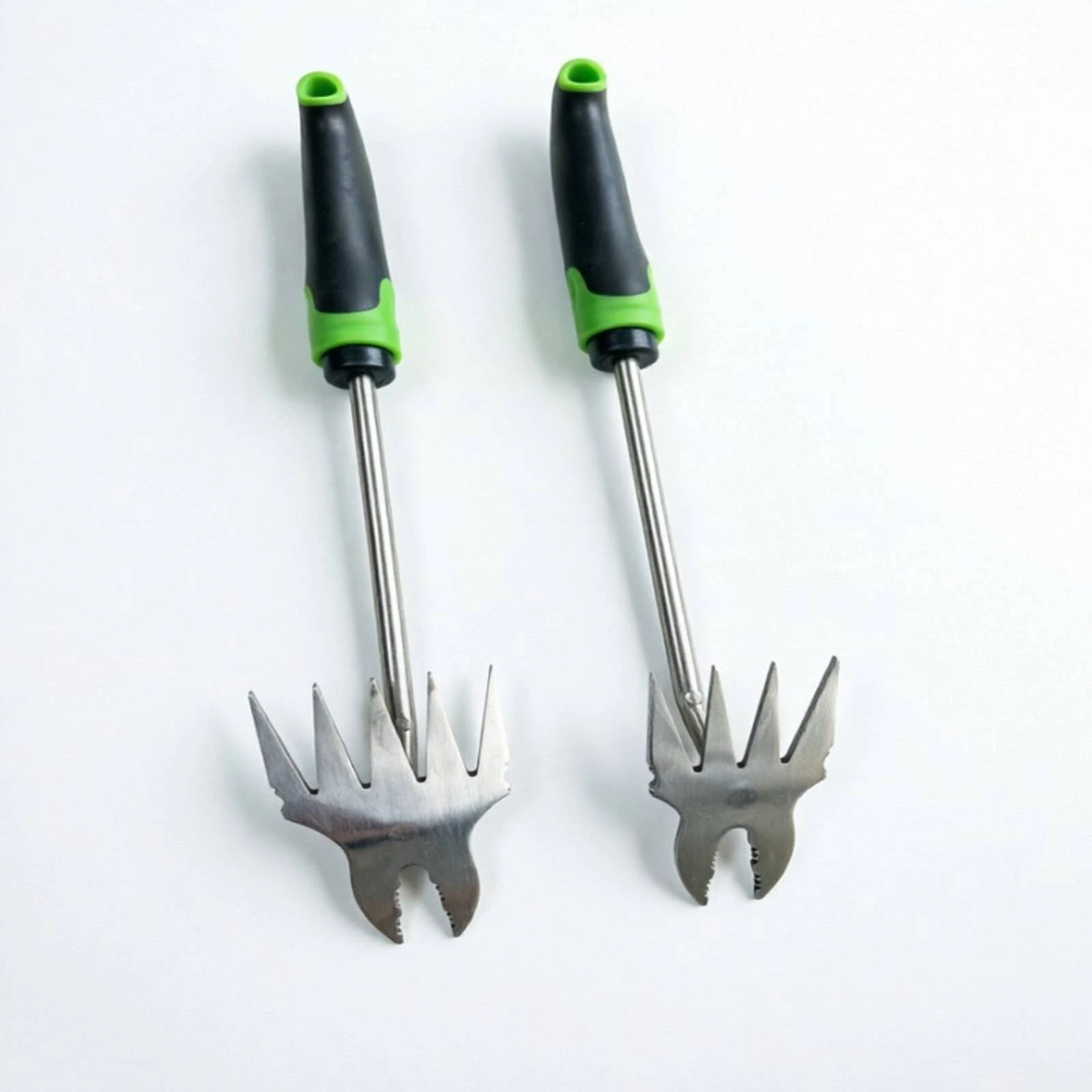 Garden Weeding Tool Rust-Resistant Hand Weeder Weeder with Serrated Blade Sturdy Lightweight for Gardeners, Raised Beds