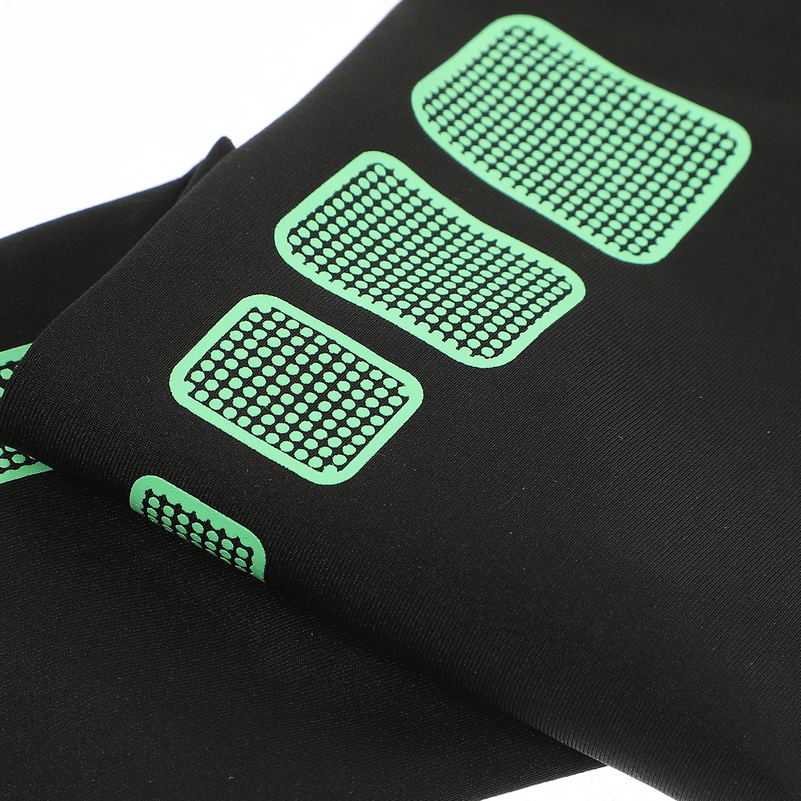 

Sports Wristband Athletic Sleeves for Arms Men Leg Basketball Volleyball Elbow Pads Guards Use