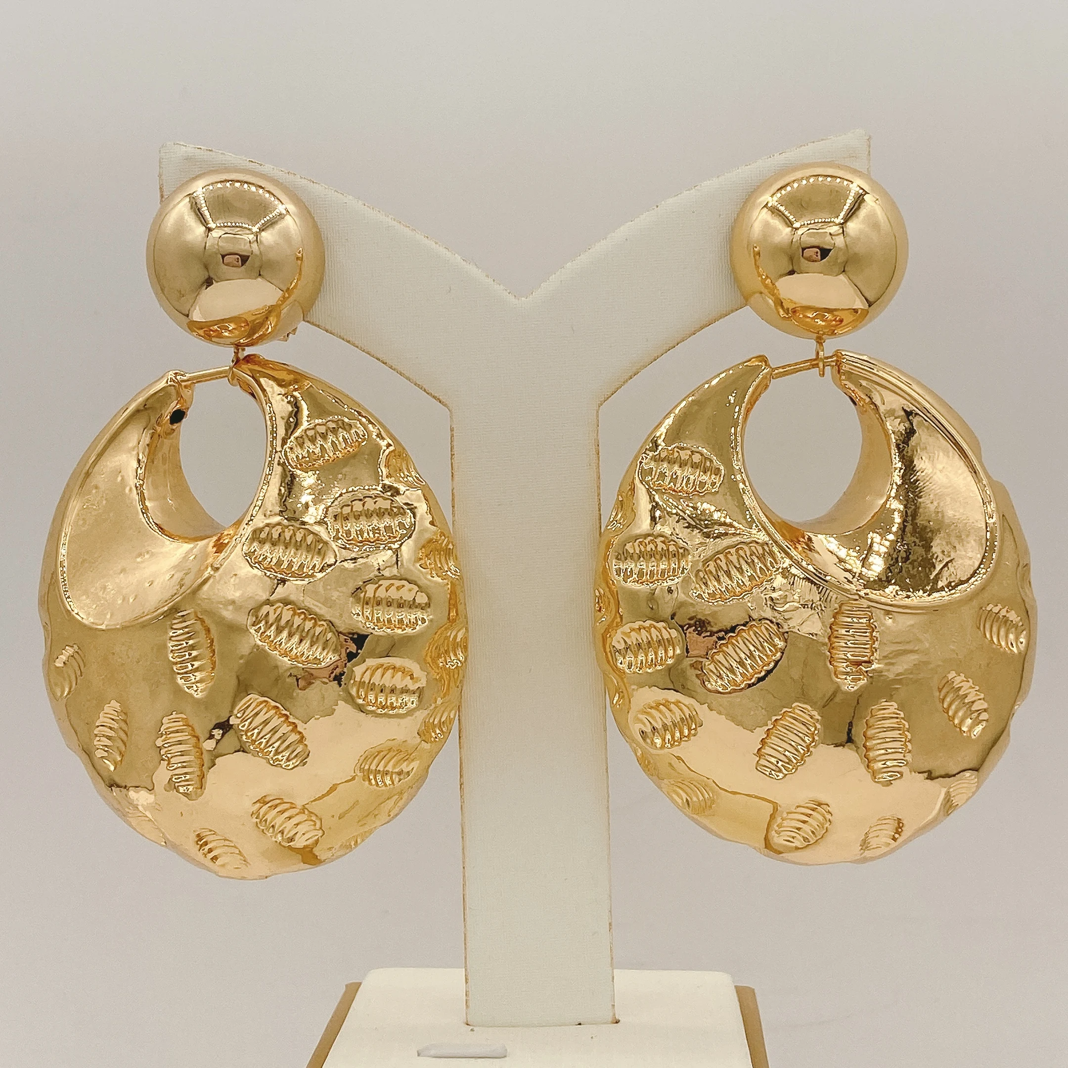 Stylish Large Size Earrings For Women 2026 Trending Irregular Gold Plated Party Earring New User Bonus Deal Gift High Quality