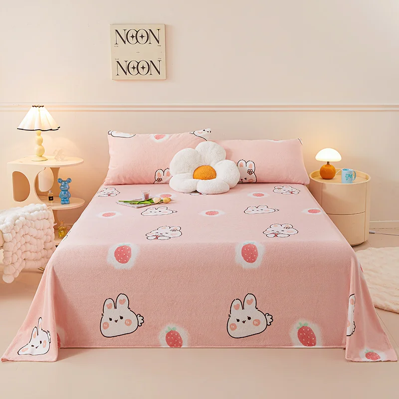 3Pcs Cartoon Rabbit Strawberry Bed Sheet Set Kawaii Style Kids Bedroom Decor Flat Sheet Warm Milk Velvet Thickened Bedding Sets