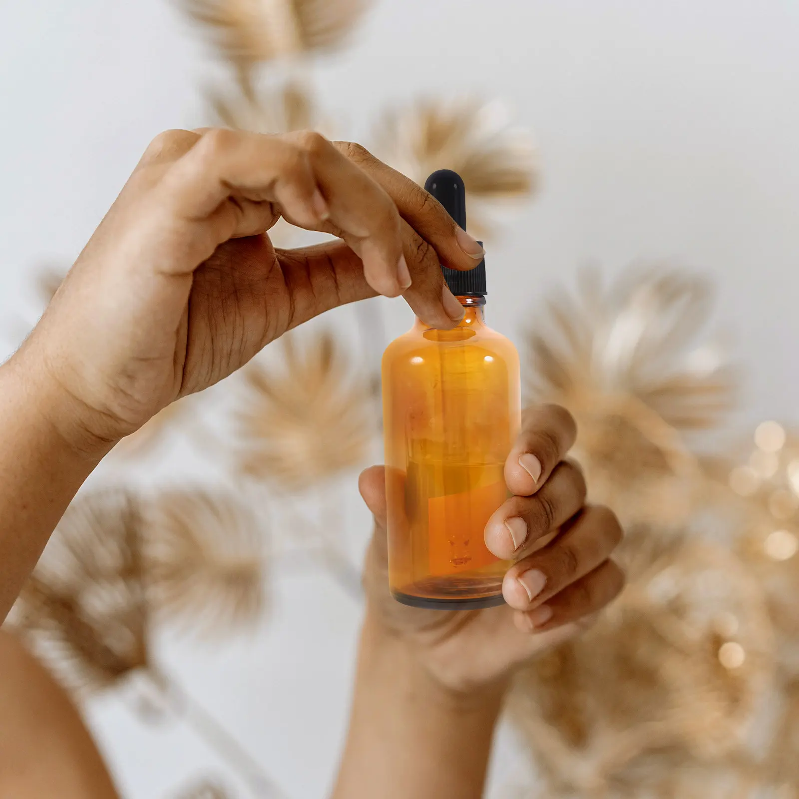 

Набор из 6 флаконов для эфирных масел, маленькие стеклянные флаконы-капельницы для духов для женщин, дорожные, 50 мл, винтажный стиль, портативные контейнеры для образцов