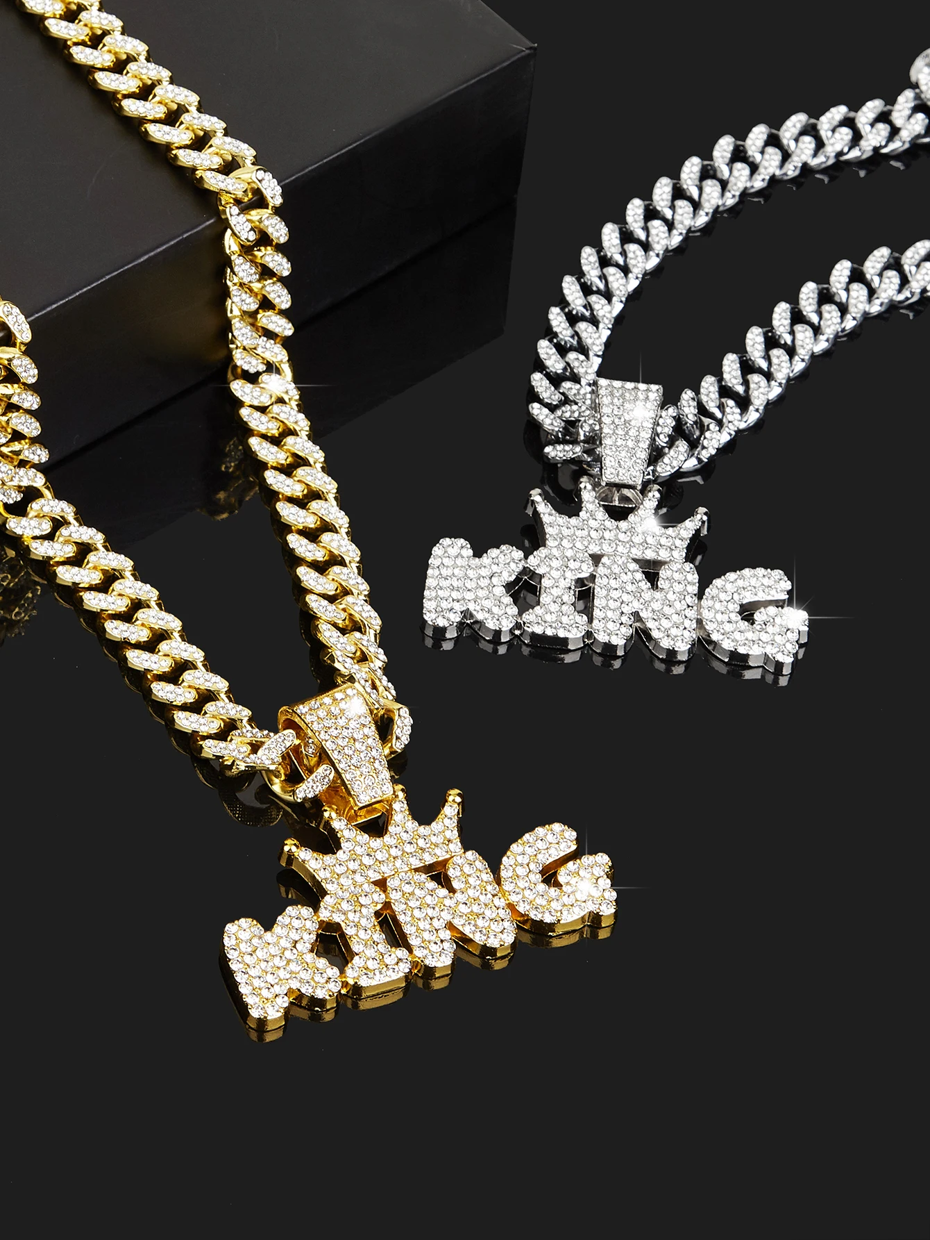 Gorgeous Crown KING Pendant with a Stylish Cuban Chain - Make a Statement!