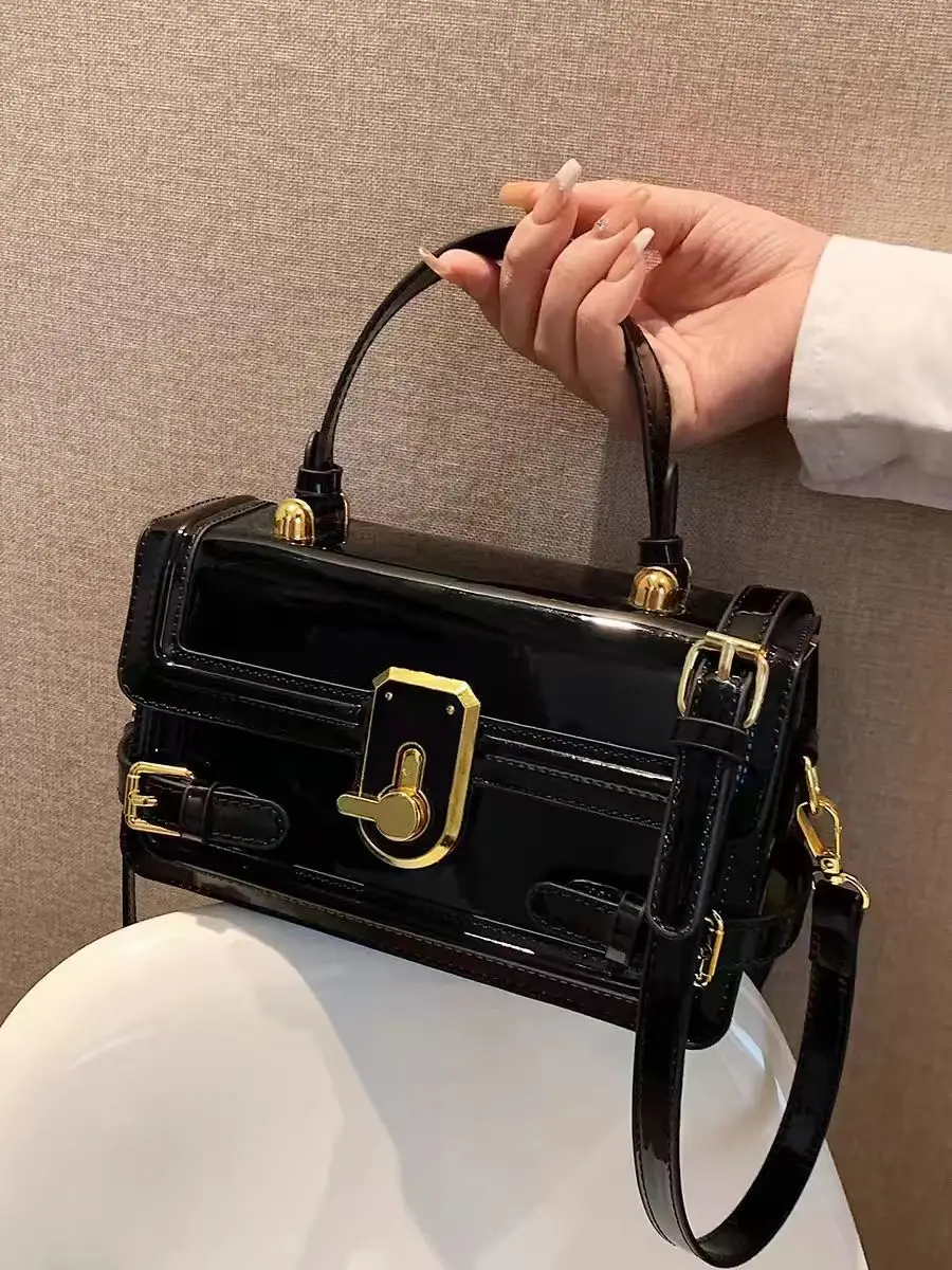 2024 New Luxury Designer Box Square Crossbody Bag For Women Brand Red Black Tote Bag Fashion Girls Mini Handbag